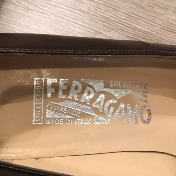Ferraganmo heels size 91/2 - Picture 5 of 8